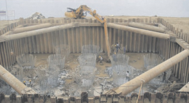 鋼板樁應(yīng)用于新加坡海灣支護工程